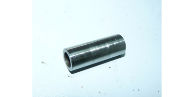 Палец поршня