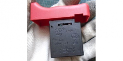 Выключатель TN06-3 12(12)A